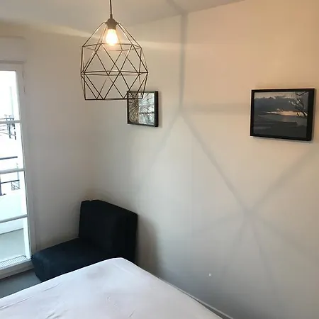 Sleep In Paris Val D'europe Apartment *