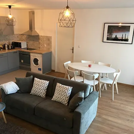 Apartment Sleep In Paris Val D'europe *